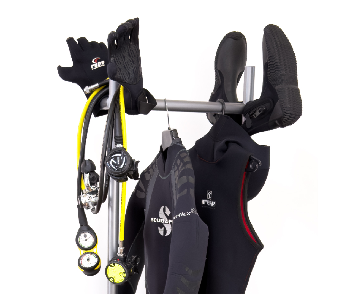 Scuba Drying and Storage Rail